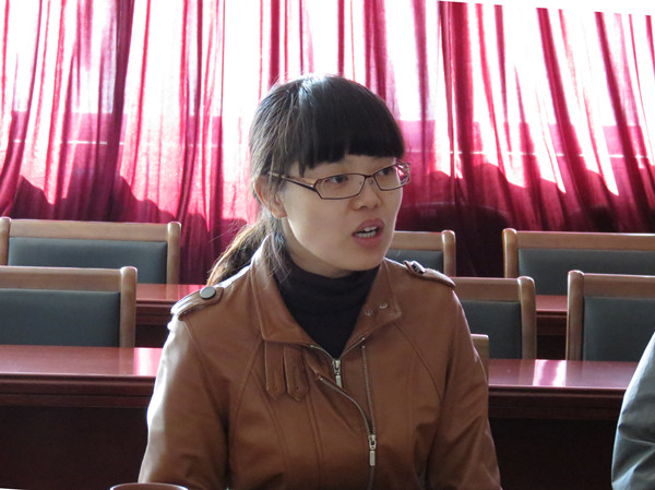 大胆创新，共铸“成才路”--记色色啦
关工委工作交流会