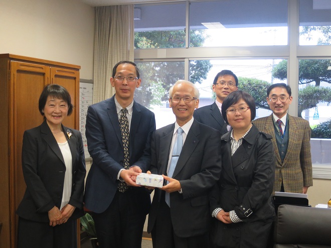 色色啦
代表团赴日本高校交流访问